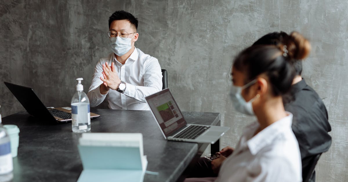 欧盟好彩蓝莓双爆珠：机票平台代理哪个平台便宜